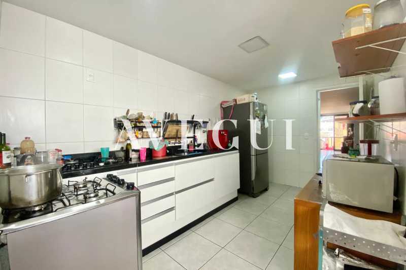 original895160176-152.10241617 - 25