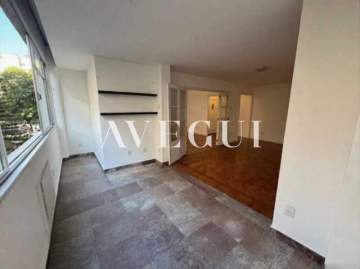 Ótima localização - Apartamento à venda em Copacabana - 4 Quartos com Vaga - AIAP40450