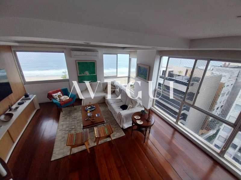 Conheça 20260605_111122 do imóvel - Cobertura Duplex à Venda no Leblon com Vista Panorâmica para o Mar, Lagoa Rodrigo de Freitas e Cristo Redentor | 385m² - ACCO40001 - 2 20260605_111122 - 2
