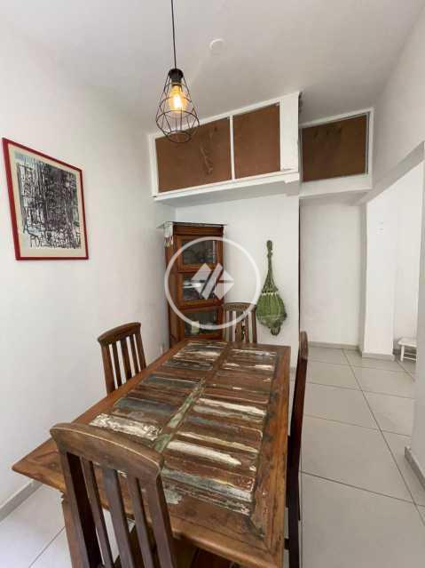 Conheça FOTO_22 do imóvel - Casa de Vila à venda Rua Arnaldo Quintela, Botafogo, Rio de Janeiro - R$ 1.900.000 - FBCV60001 - 22 FOTO_22 - 22