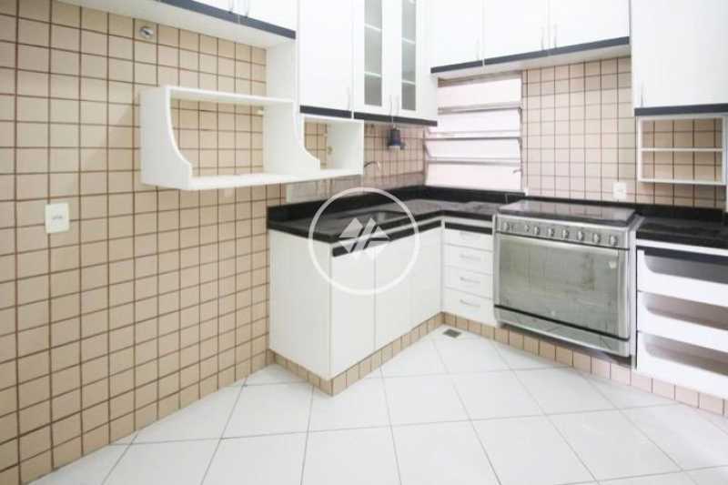 Conheça FOTO_18 do imóvel - Apartamento à venda Avenida Bartolomeu Mitre, Leblon, Rio de Janeiro - R$ 1.100.000 - FBAP30186 - 18 FOTO_18 - 18