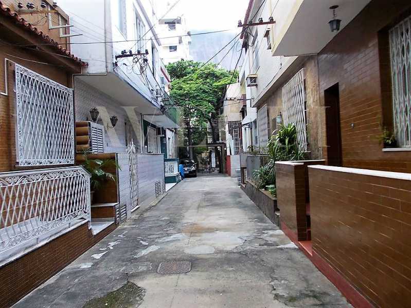 Conheça WhatsApp Image 2026-10-02 at 1 do imóvel - Casa de Vila à venda Rua Lópes Quintas, Jardim Botânico, Rio de Janeiro - R$ 2.700.000 - AJCV50001 - 4 WhatsApp Image 2026-10-02 at 1 - 4