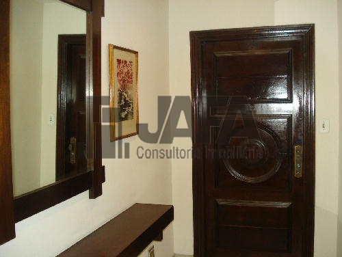HALL DE ENTRADA - 3