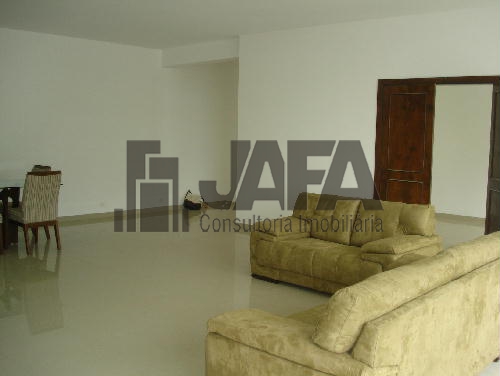 SALA - 4