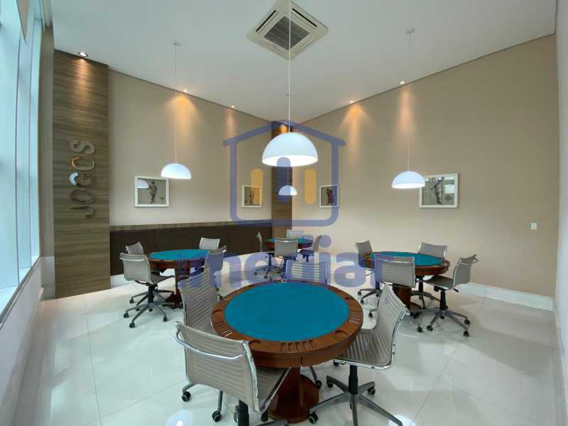 Salão de carteado - 12