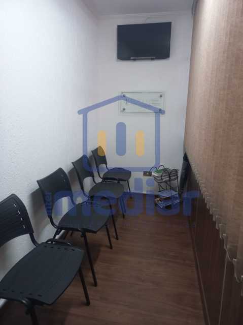 Sala Espera 01. - 10
