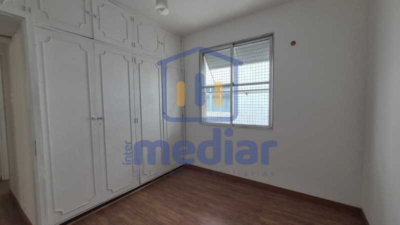 95 QUARTO 02 2 - 22