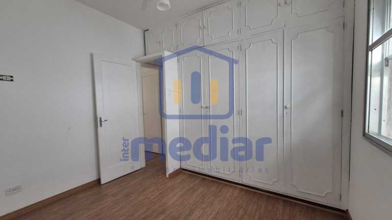 95 QUARTO 02 3 - 23