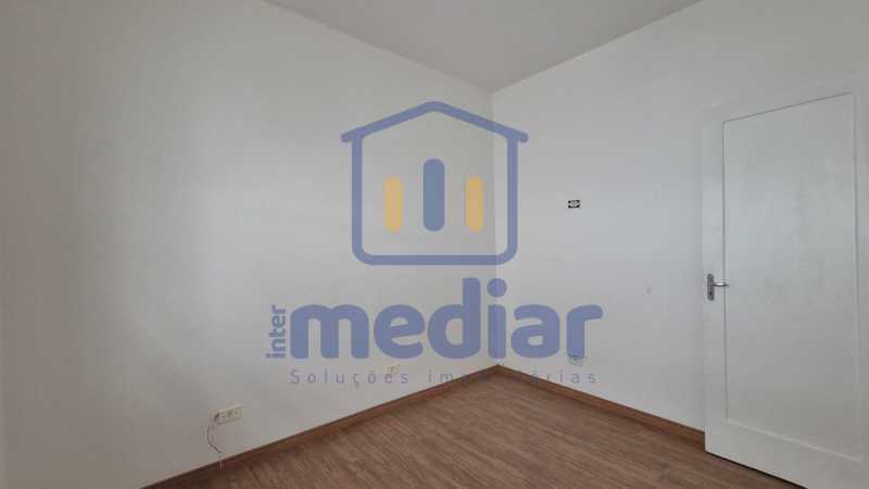 95 QUARTO 02 4 - 24