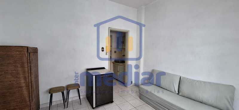 Quarto com 2 sofás cama - 9