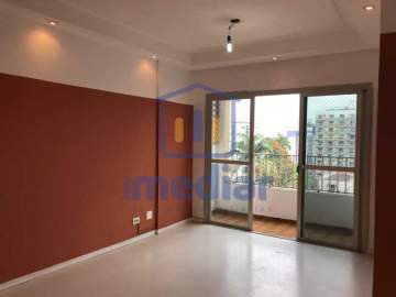 Ótima localização - Lindo apto. c/ 77m2, 2 Dorm. Sala Ampla, Vista livre, prox. a praia - MNAP20051