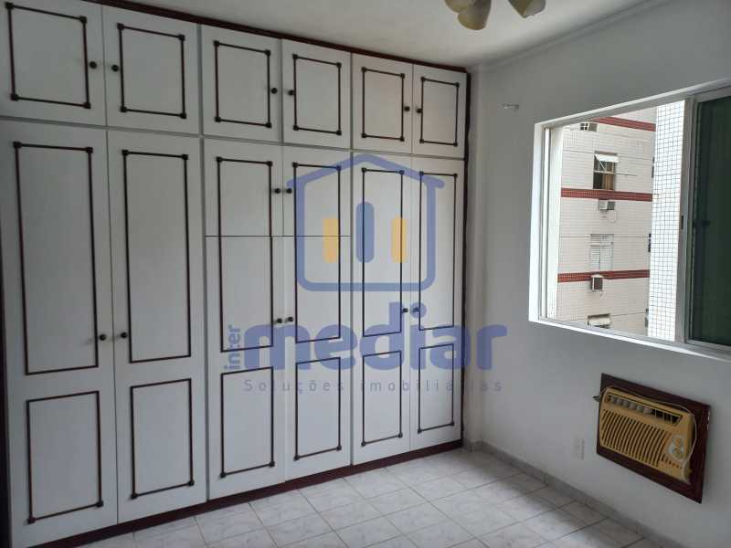 Quarto 1 com Armário Embutido - 4