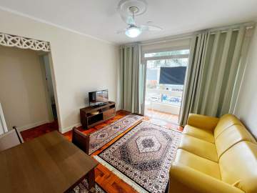 Ótima localização - Lindo Apto. 3 Dorm. Sala 2 Ambientes com Varanda No Gonzaga / Santos - MNAP30045