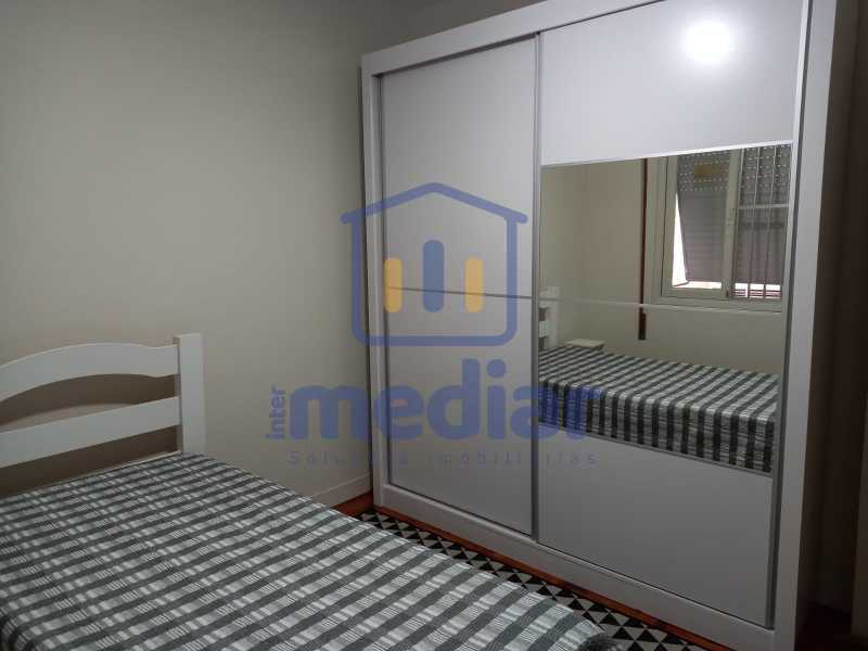 Quarto 006. - 27