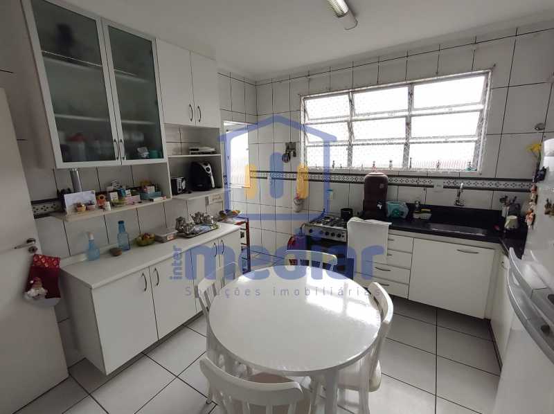 WhatsApp Image 2024-12-13 at 1 - 5