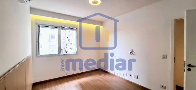 Quarto 2 - 13