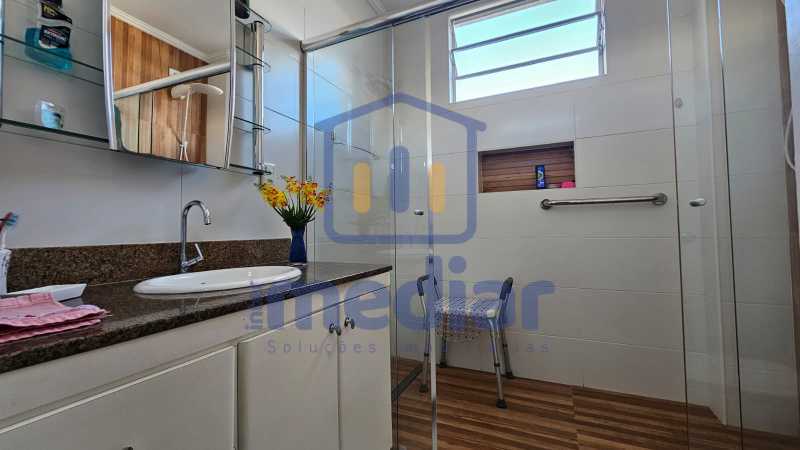 bdae451d-d729-4d6b-b920-400346 - 21