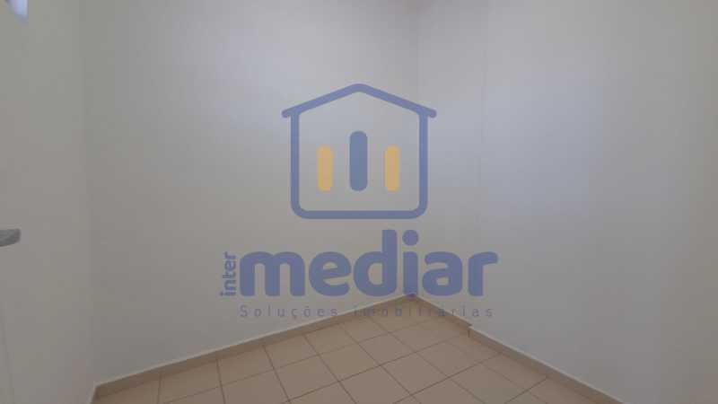 03 QUARTO TERREO 2 - 5