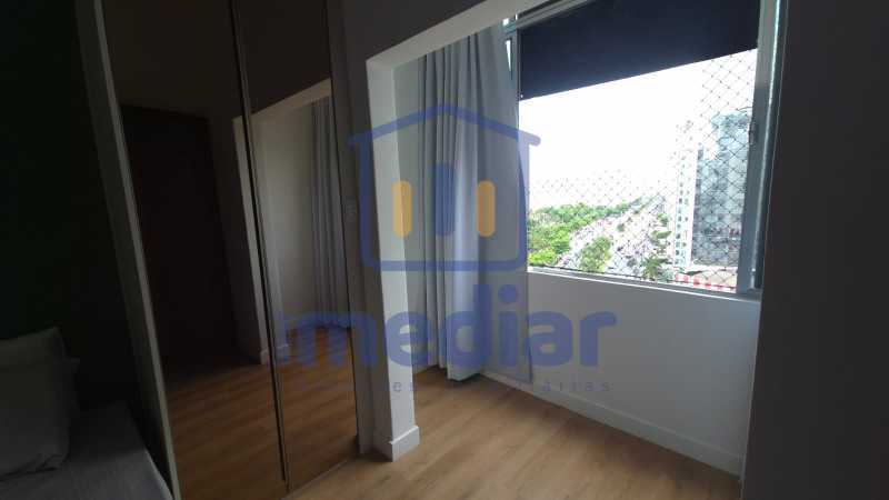 06 SUITE 3 - 25