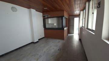 Apartamento 2 Quartos no Gonzaguinha, São Vicente Prédio Frente Mar! - MNAP20143