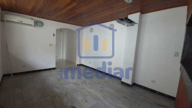 01 SALA 4 - 4
