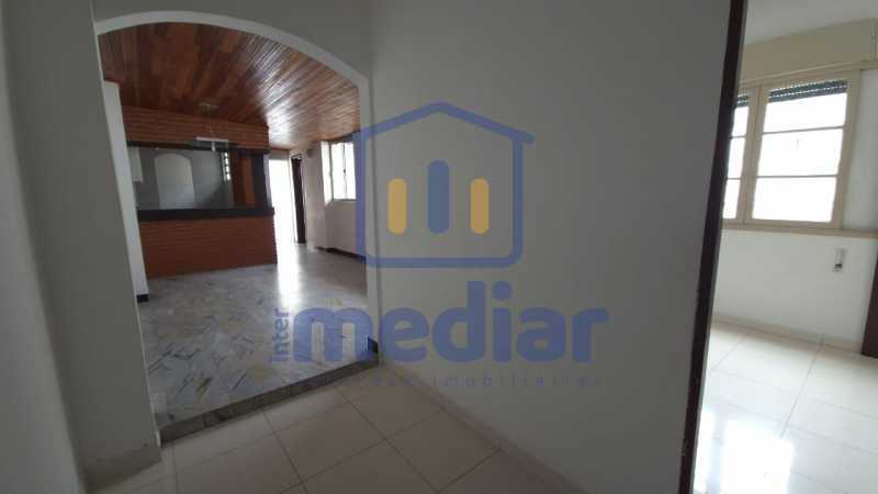 05Z HALL ENTRADA 1 - 20