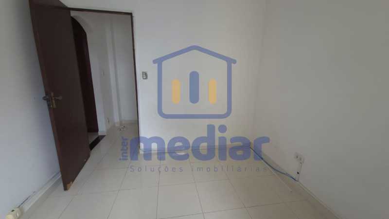 05Z HALL ENTRADA 3 - 22