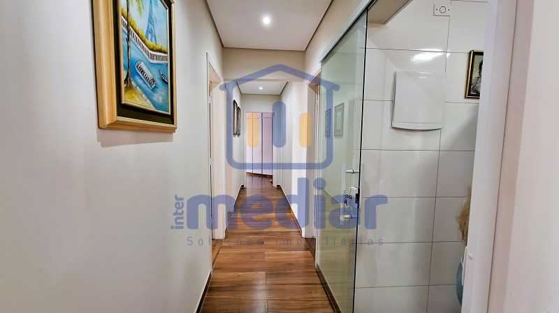 Hall interno - 10