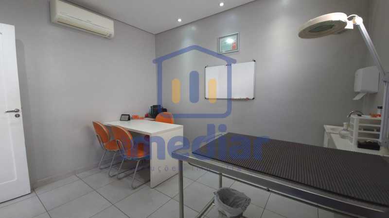 10 quarto 02 2 - 27
