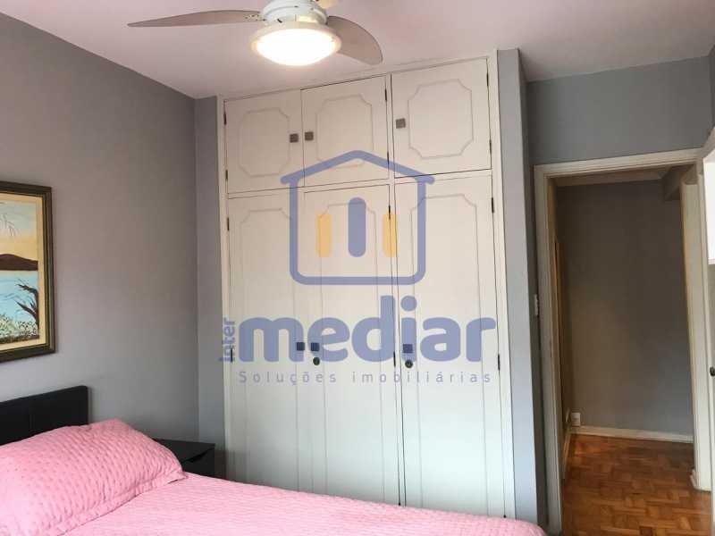 QUARTO 002. - 23