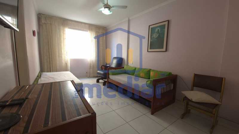 07 SUITE 1 - 23