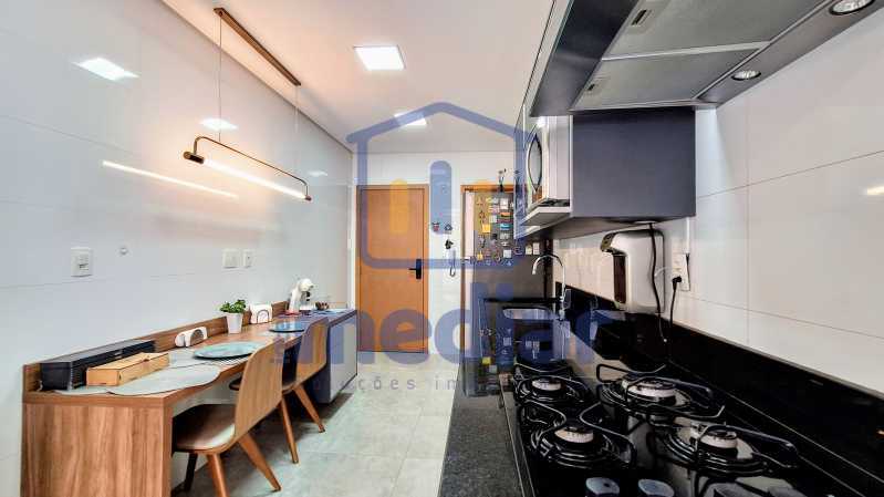 Cozinha moderna e equipada - 9