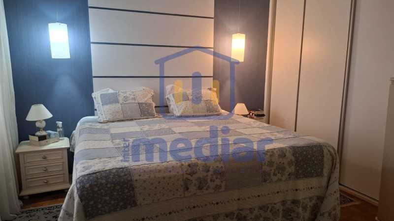 QUARTO CASAL SUITE - 11