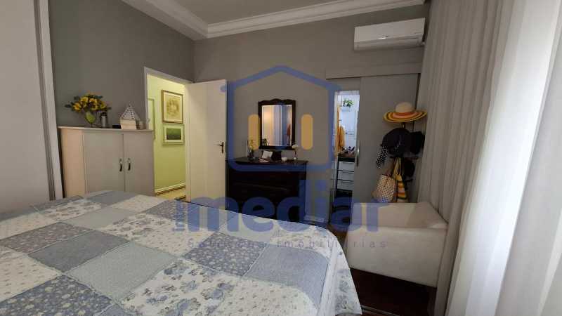 QUARTO SUITE 2 - 12