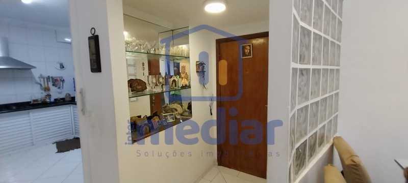 Entrada  - 7