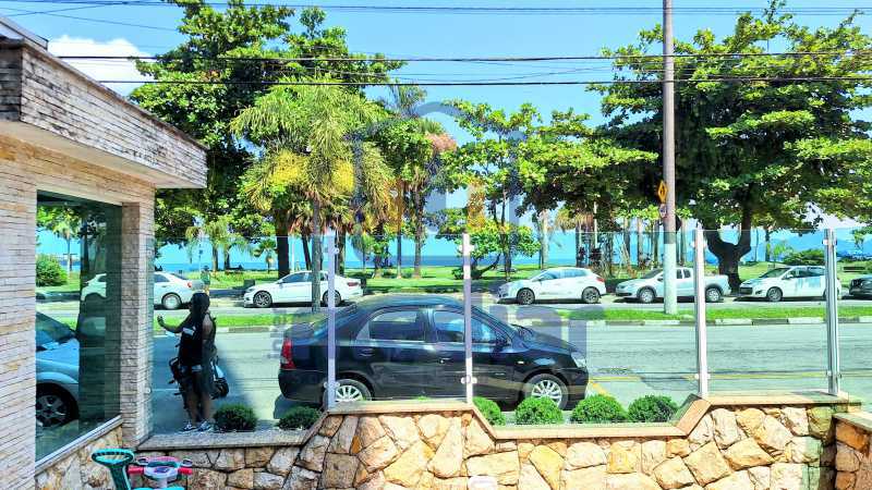 Vista da avenida e da praia - 5