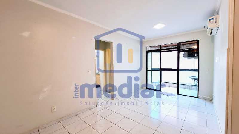 Sala com varanda - 2