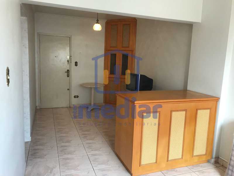 sala2. - 3