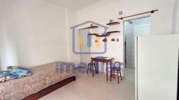 Ótima localização - Kitnet/Conjugado 19m² para alugar Embaré, Santos - R$ 2.000 - MNKI10019