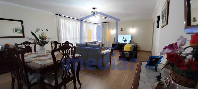 WhatsApp Image 2025-06-03 at 1 - 3