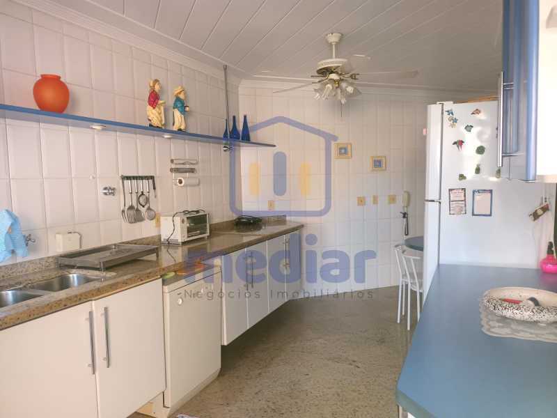 183f8926-9ecb-436a-b855-e16397 - 10