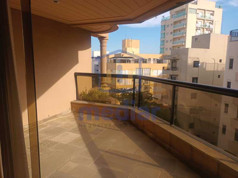 c3a8255b-1f43-4258-9b01-d39513 - 18