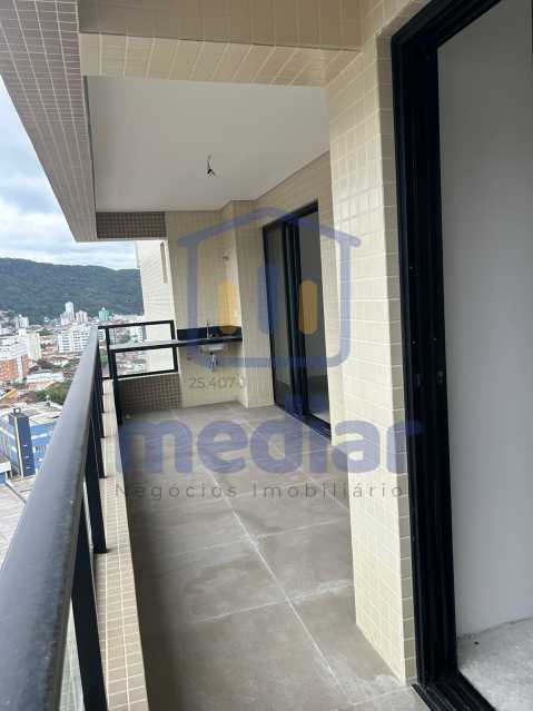 e9a09e51-140a-4d38-9666-215aef - 27