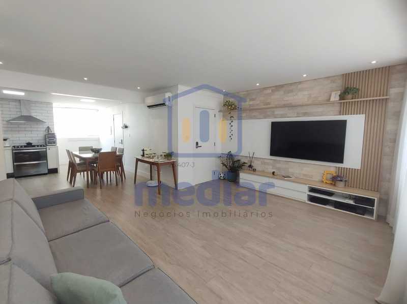 WhatsApp Image 2025-09-10 at 1 - 3