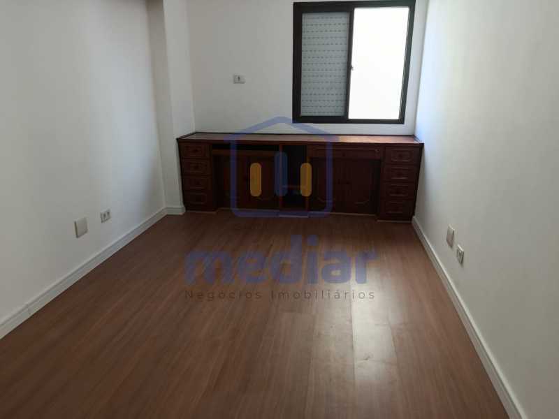 WhatsApp Image 2025-09-19 at 1 - 16