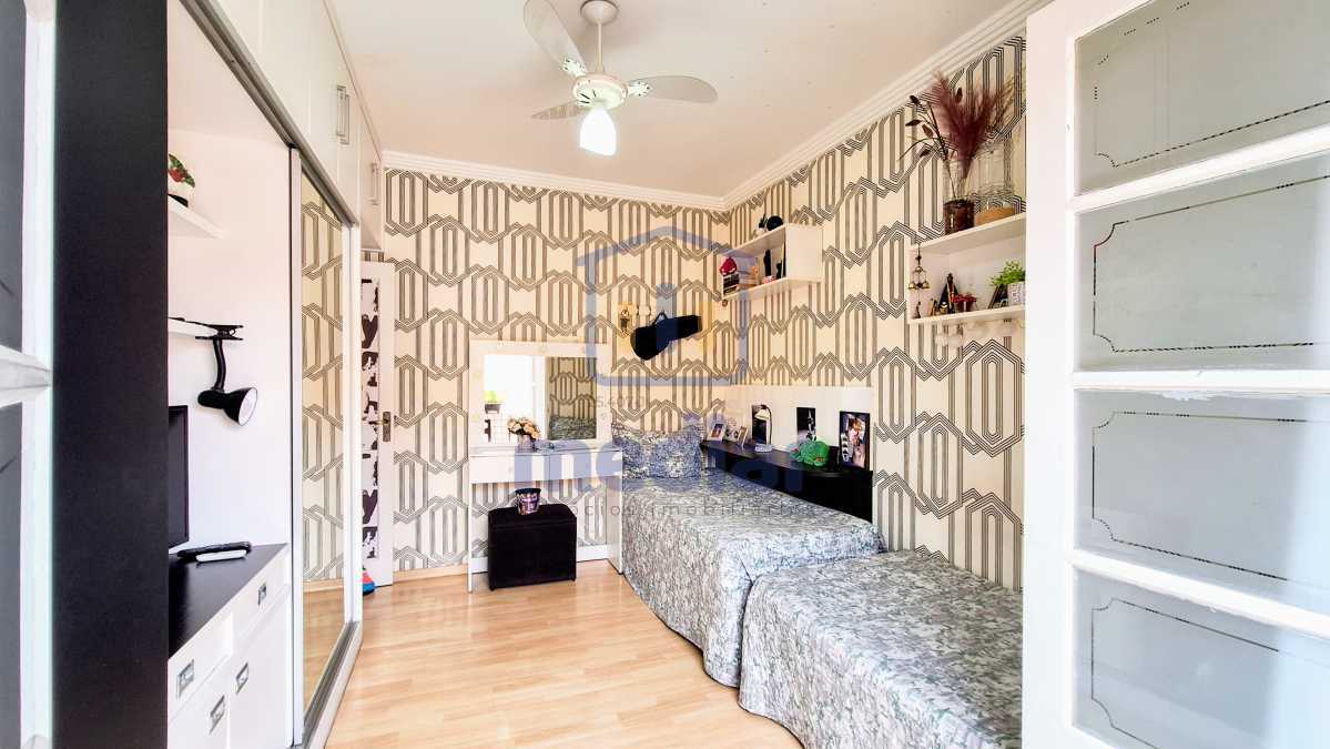 Quarto 2 com varanda - 16