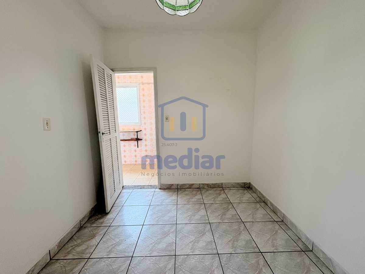 Dormitório de serviço - 16