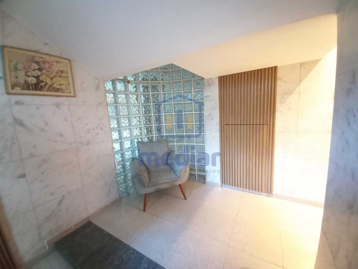 Hall - 19
