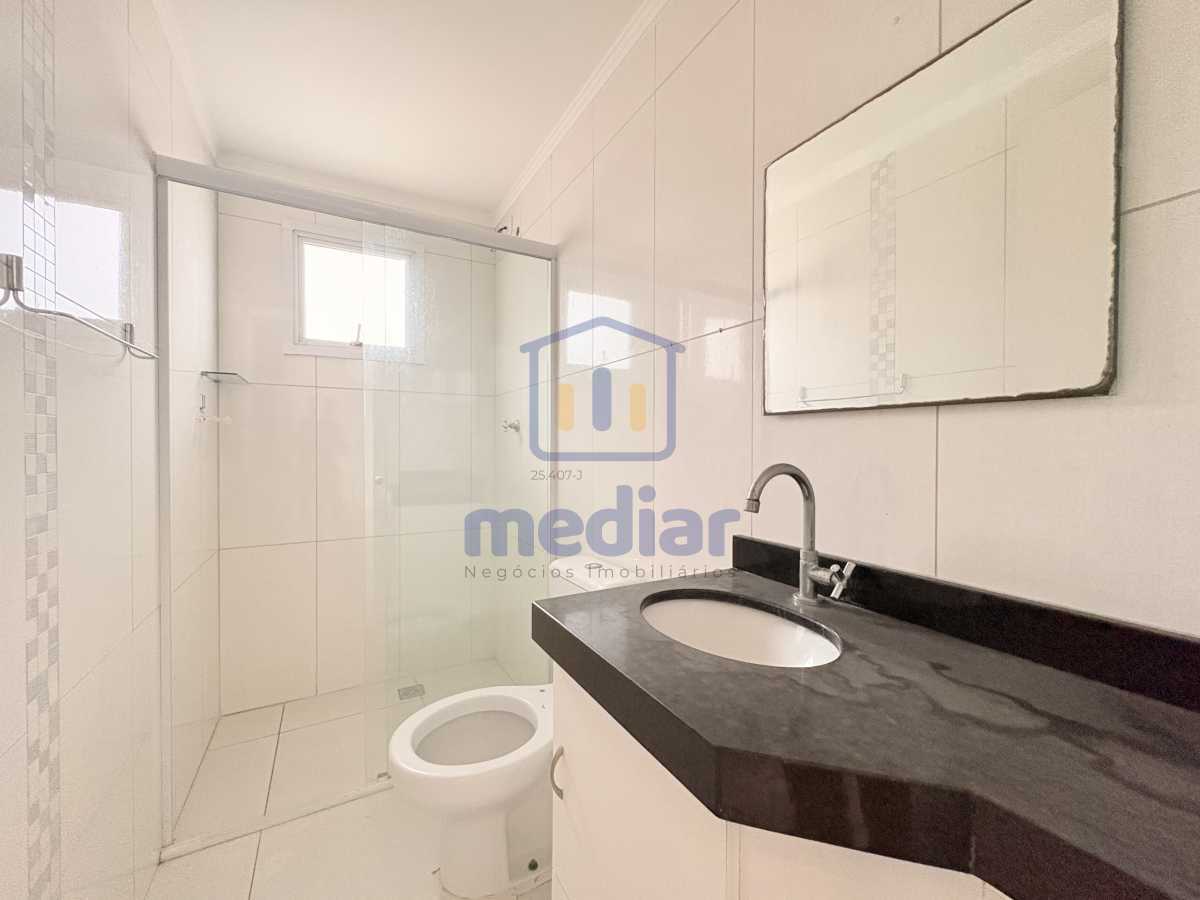 Banheiro social - 20