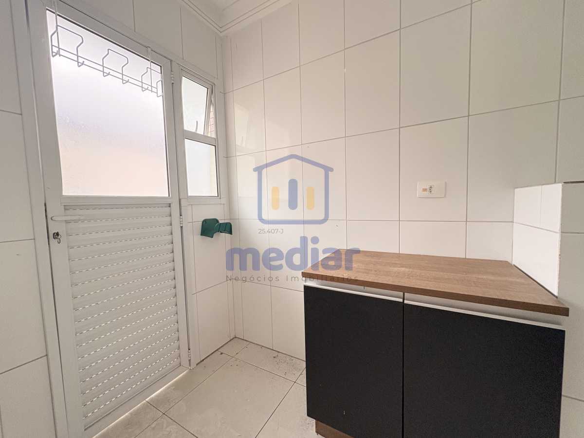 Área de serviço - 11